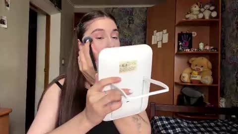 Molly online show from 06.16.26