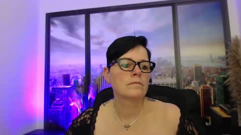 MollySun Nina Randmann online show from 01.16.25