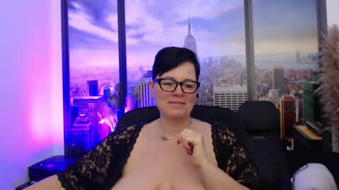MollySun Nina Randmann online show from 02.18.25