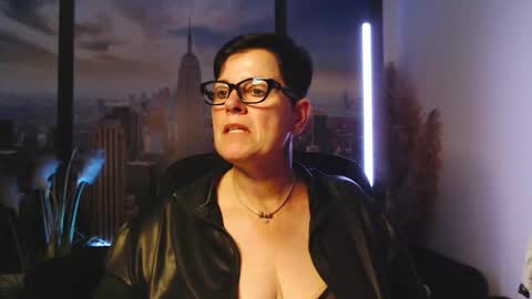 MollySun Nina Randmann online show from 09.08.25