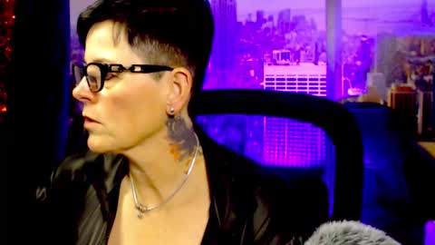 MollySun Nina Randmann online show from 12.02.25