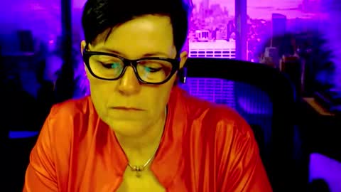 MollySun Nina Randmann online show from 04.15.26