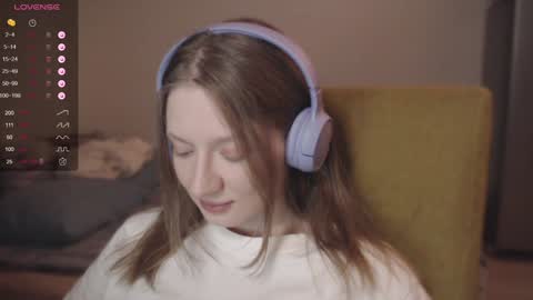 mollytucker online show from 12.19.24