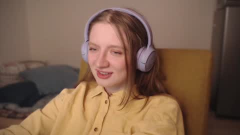 mollytucker online show from 12.20.24