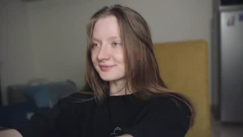 mollytucker online show from 01.18.25