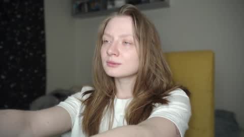 mollytucker online show from 01.30.25