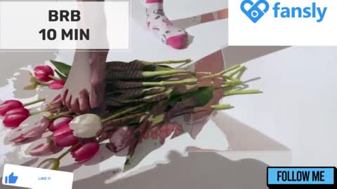 Mommy online show from 12.25.24