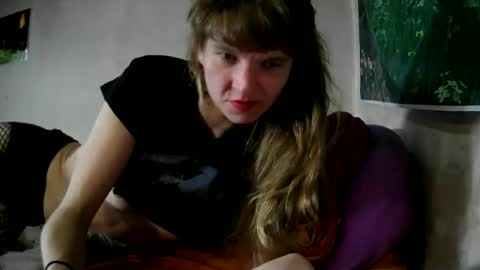 mommy_long_legs online show from 02.19.25