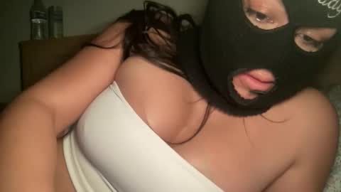 mommygoddess03 online show from 10.17.25