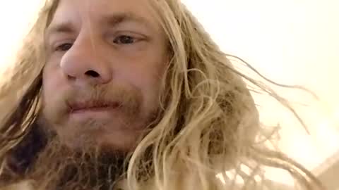 Snapshot of mommyissues2386 chatting on 01.13.25 Richard Sheridan online show from 01.13.25