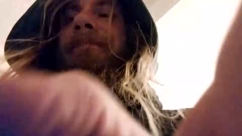 Snapshot of mommyissues2386 chatting on 02.02.25 Richard Sheridan online show from 02.02.25