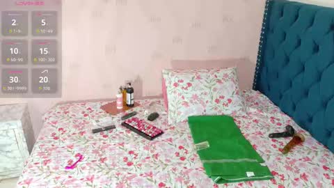  DINAH  online show from 10.21.25