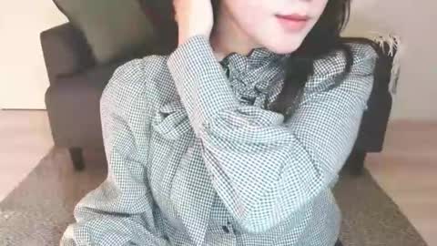 Momo online show from 12.15.24