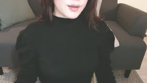 Momo online show from 02.03.25