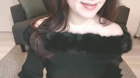 Momo online show from 03.07.25