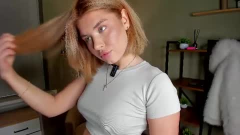 Salma online show from 06.25.26