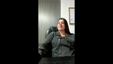 Mona online show from 09.22.25