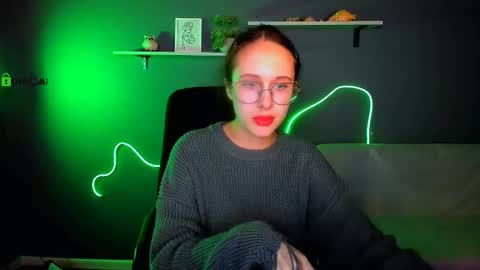 Mona  online show from 10.16.25