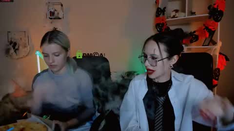 Mona  online show from 10.20.25