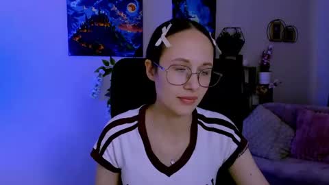 Mona  online show from 07.12.26