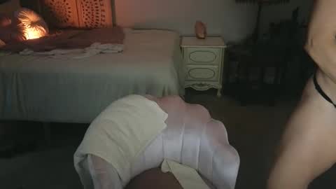 Snapshot of monalisa169 chatting on 11.06.25 Mona online show from 11.06.25