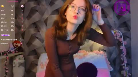 Mona online show from 11.29.25