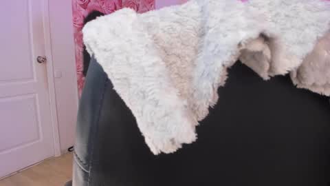 Snapshot of monasteel chatting on 09.21.25 Monica online show from 09.21.25