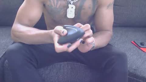 Snapshot of moneymanboy chatting on 03.02.26 11nchmonster online show from 03.02.26