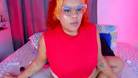 aleja      independent model       online show from 03.05.26