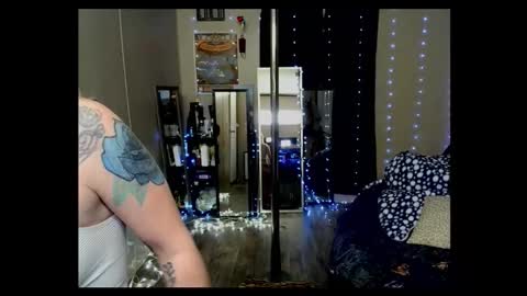 Monica online show from 01.12.26