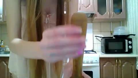 Monica online show from 12.03.25