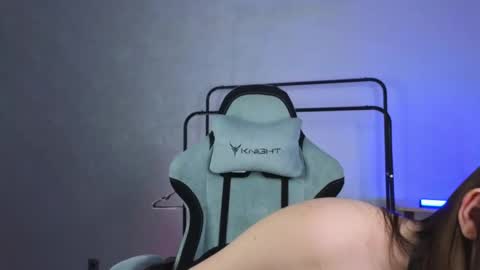 Snapshot of monicaerotic chatting on 10.11.25 Monica erotic mmm online show from 10.11.25