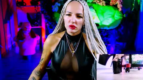 Snapshot of monicamaxwel chatting on 10.03.25 Monika online show from 10.03.25