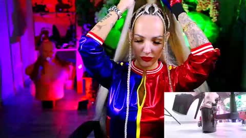 Snapshot of monicamaxwel chatting on 10.26.25 Monika online show from 10.26.25