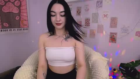 Snapshot of monicatess chatting on 10.14.25 Monica online show from 10.14.25