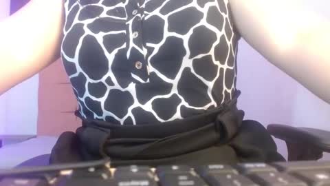monickhot303av online show from 12.21.24