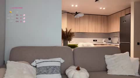 Monika online show from 01.08.26