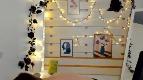 Monika online show from 03.17.26