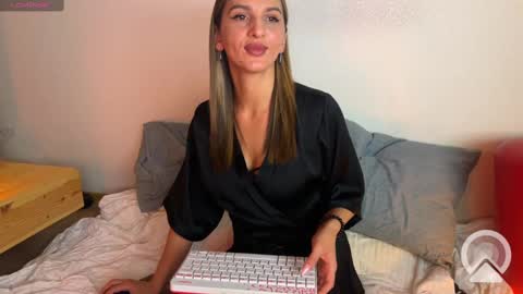 Snapshot of monikate_ chatting on 03.07.25 Himy name Kateim pvt model with hairy pussy online show from 03.07.25