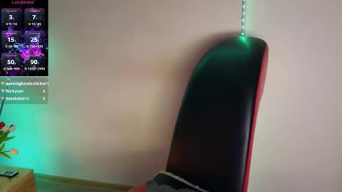 Snapshot of monikate_ chatting on 09.17.25 Himy name Kateim pvt model with hairy pussy online show from 09.17.25