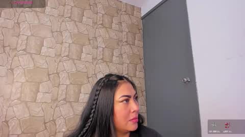 Snapshot of monikk__harrison chatting on 03.05.25 monikk__harrison online show from 03.05.25