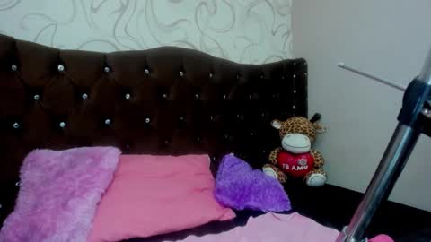 Monica online show from 10.13.25