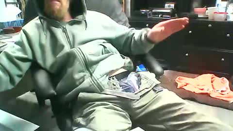 Snapshot of monkeypants0 chatting on 11.12.25 monkeypants0 online show from 11.12.25