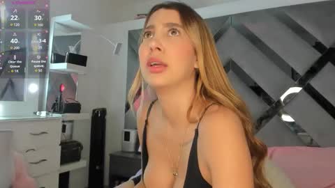 Snapshot of monroe_glez05 chatting on 02.26.26 Marilyn online show from 02.26.26