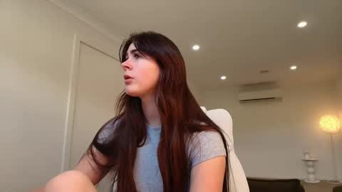 Snapshot of monslifex chatting on 11.02.25 Mons life online show from 11.02.25