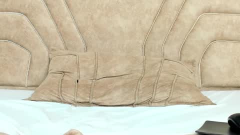 Linda Darling online show from 12.19.24