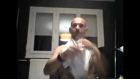 Snapshot of montmasse chatting on 04.06.26 montmasse online show from 04.06.26