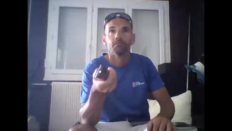 Snapshot of montmasse chatting on 04.25.26 montmasse online show from 04.25.26