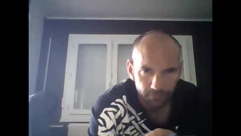 Snapshot of montmasse chatting on 04.29.26 montmasse online show from 04.29.26