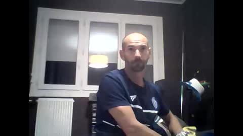 Snapshot of montmasse chatting on 05.17.26 montmasse online show from 05.17.26
